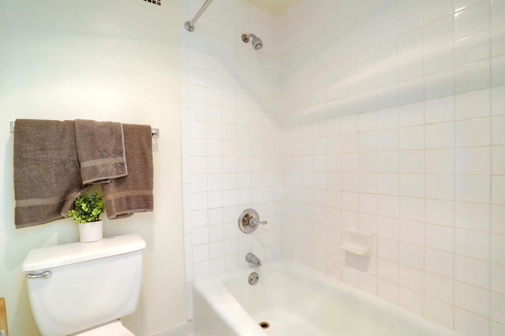 Fantastic 2 Bedroom Apartment With Gym At Arlington Zewnętrze zdjęcie